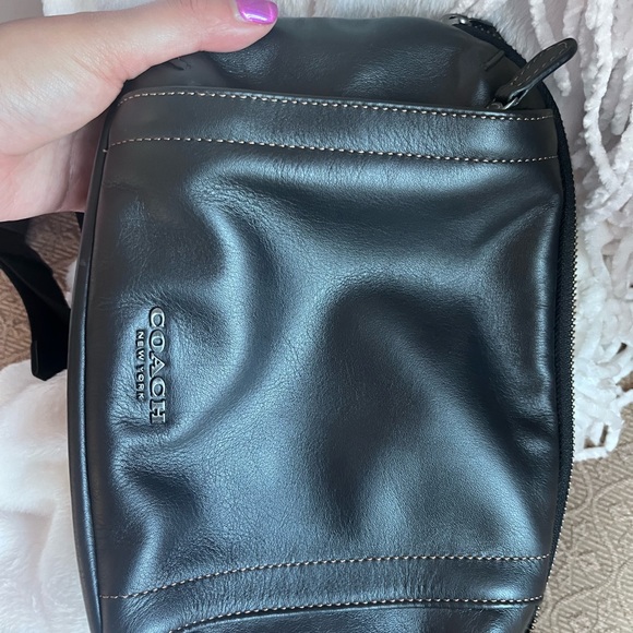 Coach leather Sling bag - Picture 3 of 8